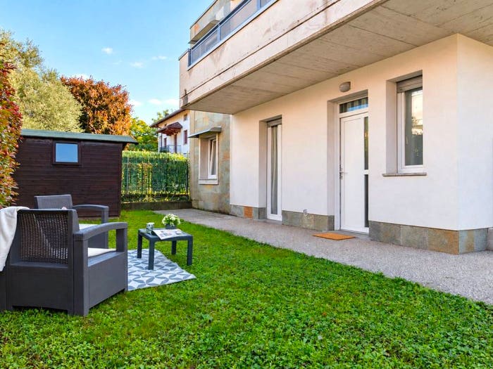 Appartamento bilocale in vendita in Via Lombardia, Albese con Cassano