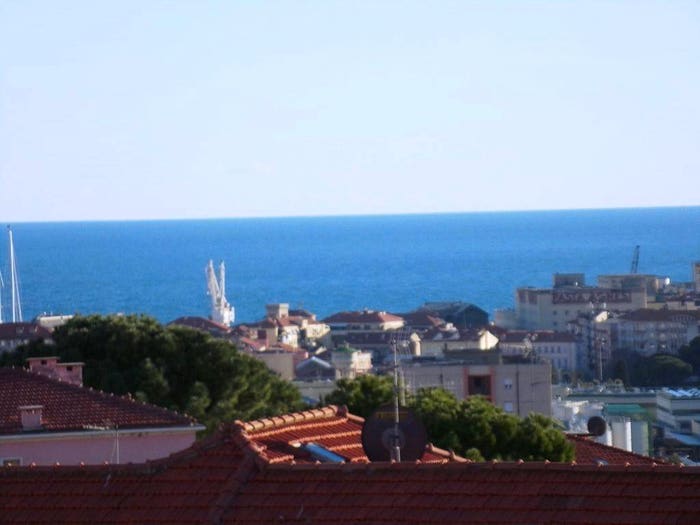 Appartamento con 5 locali in vendita in Castelvecchio, Imperia