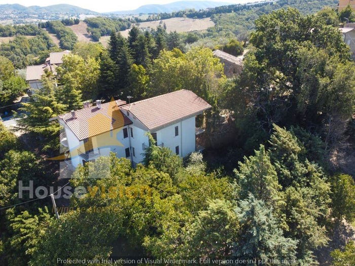 Casa con 6 locali in vendita in Serronchia, Poggio San Vicino