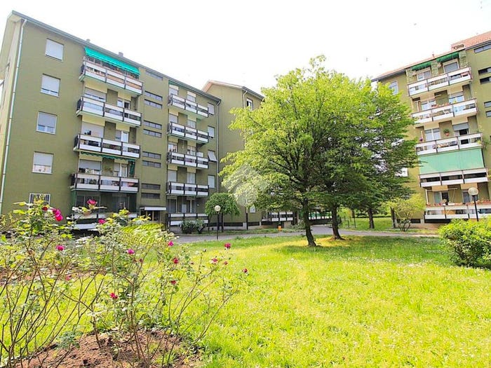 Appartamento trilocale in vendita in Via Concilio Vaticano II, Quarto Oggiaro, Milano
