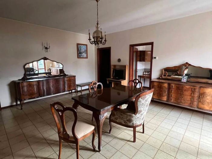 Appartamento bilocale in vendita in Corso Genova, Centro, Ferriere