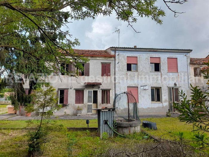 Casa con 6 locali in vendita in Centro, Noventa Vicentina