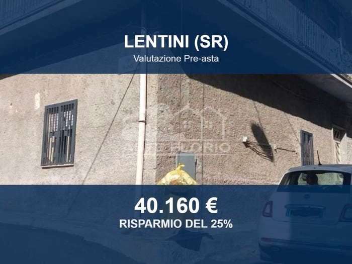 Appartamento con 5 locali in vendita in via Fano, Lentini