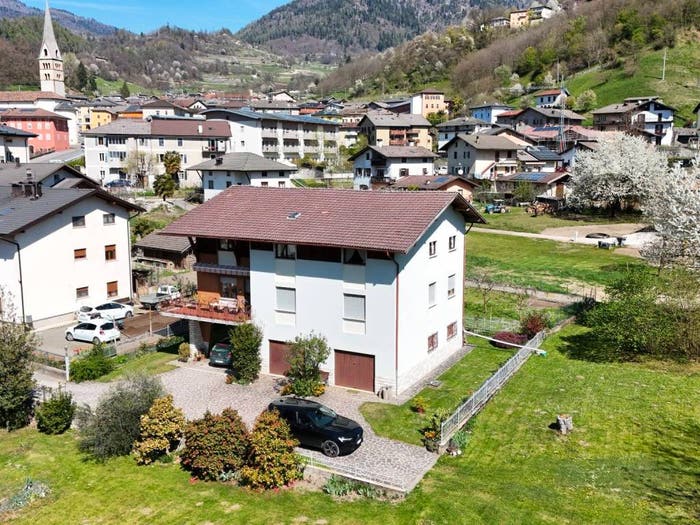 Casa con 5 locali in vendita in Via Roma, Strigno, Castel Ivano