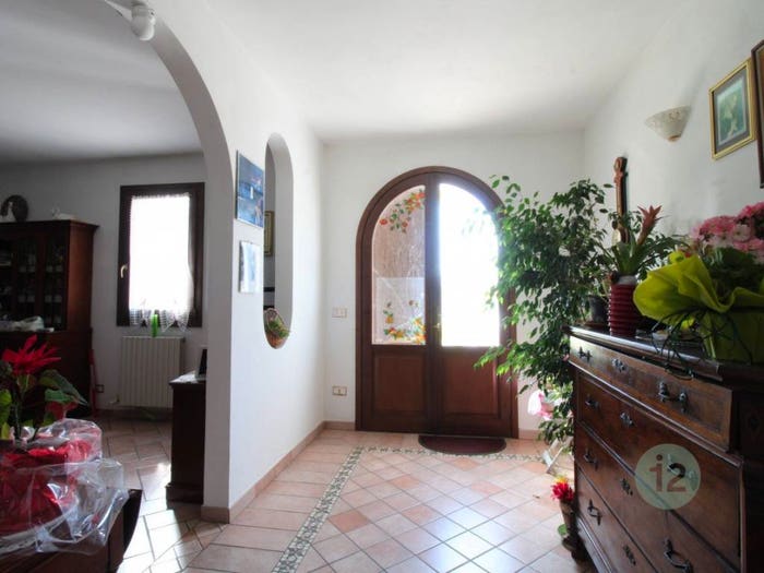 Casa con 5 locali in vendita in Strada Provinciale, Centro, Concordia sulla Secchia