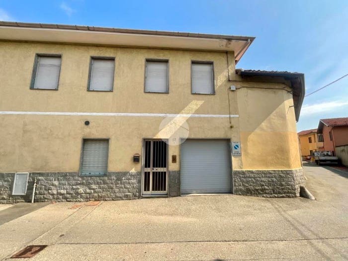 Casa quadrilocale in vendita in Via Cottin, Centro, Leinì