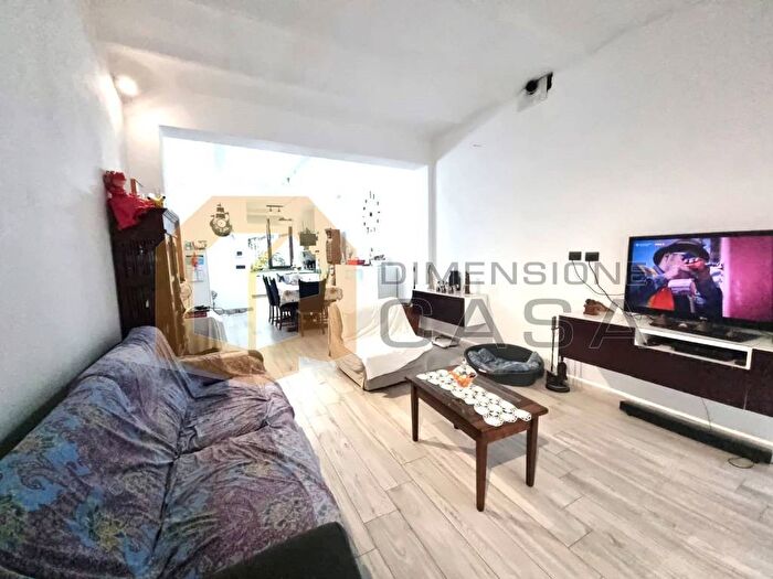 Casa con 6 locali in vendita in Via Niccolò Machiavelli, Centro, Viareggio