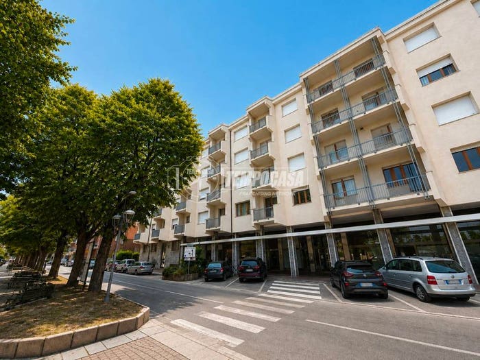 Appartamento trilocale in vendita in Corso Emanuele Filiberto, Centro, Fossano