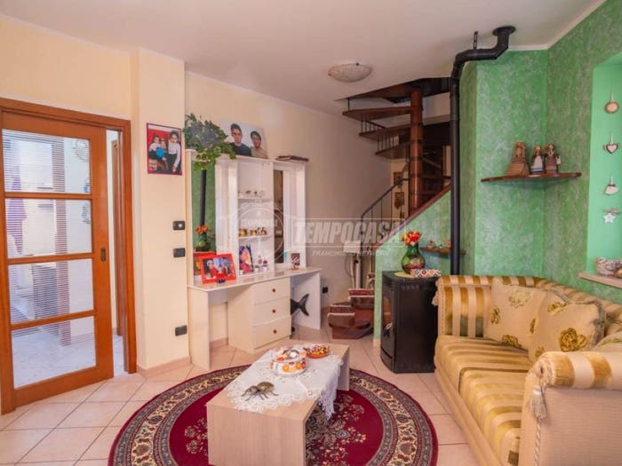 Appartamento quadrilocale in vendita in Strada delle Caminate, Caminate, Fano