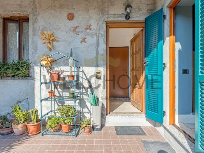Appartamento trilocale in vendita in Via Dante Alighieri, Albavilla