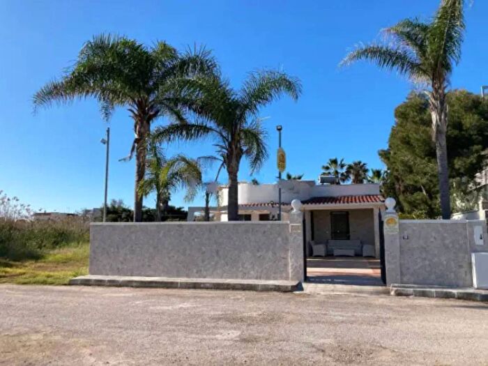 Casa con 6 locali in vendita in Via Coscile, Punta Prosciutto, Porto Cesareo