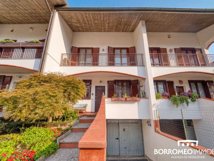 Casa con 5 locali in vendita in Via Ciro Menotti, Centro, Mediglia
