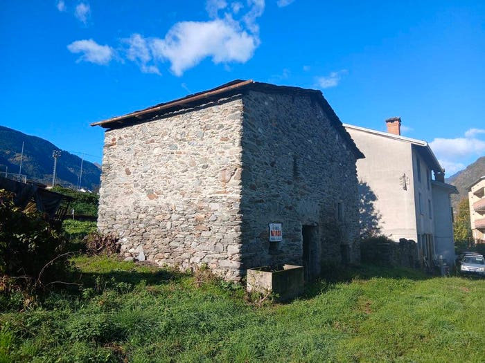 Casa quadrilocale in vendita in Via Coltra, Torchione Moia, Albosaggia