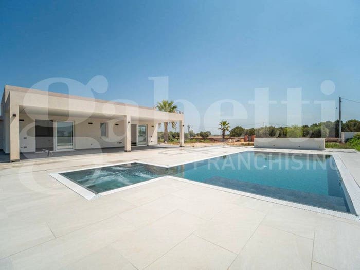 Casa con 6 locali in vendita in Contrada Torretta Granitola snc, Granitola Torretta, Campobello di Mazara