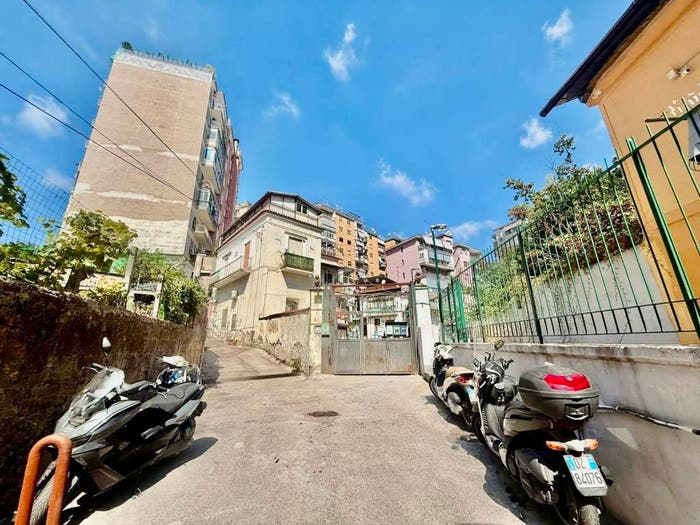 Appartamento monolocale in vendita in Via Case Puntellate, Arenella, Napoli