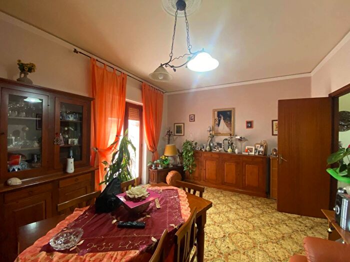 Appartamento trilocale in vendita in Via Duca d'Aosta, Sant'Agata Di Militello