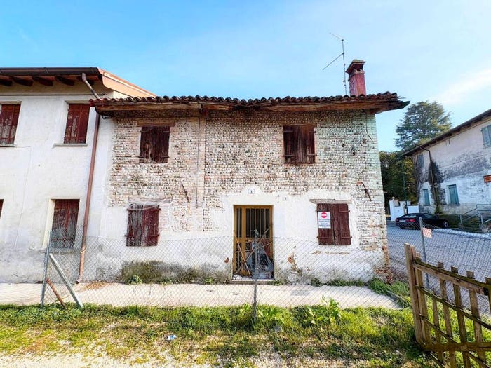Casa con 5 locali in vendita in Centro, Teglio Veneto