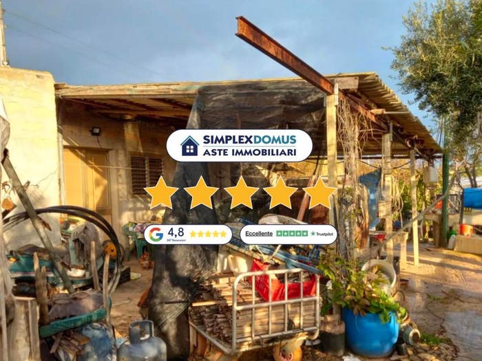 Casa bilocale in vendita in Via Camerina, Centro, Santa Croce Camerina