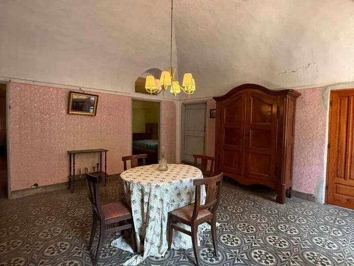 Appartamento con 6 locali in vendita in Corso Mario Ponzone, Centro, Pieve di Teco