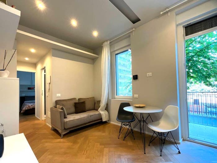 Appartamento bilocale in vendita in Viale Evaristo Stefini, Maggiolina, Milano