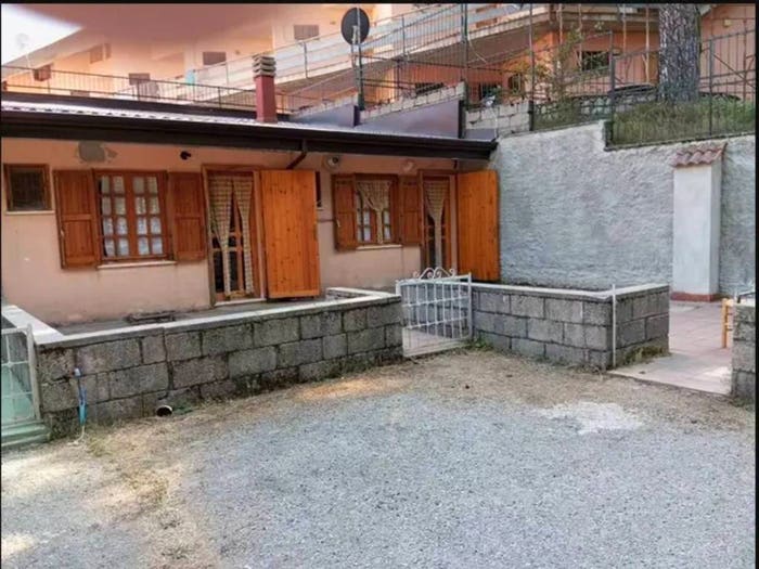 Casa monolocale in vendita in Trepidò Soprano, Trepidò Sottano E Soprano, Cotronei
