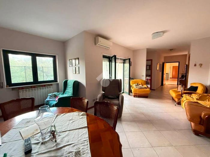 Appartamento quadrilocale in affitto in VIA DANIMARCA, Santo Stefano, Rende