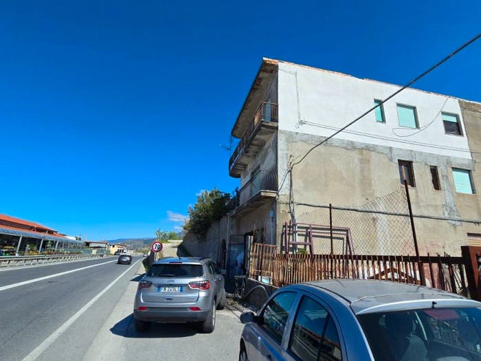 Appartamento trilocale in vendita in Contrada Acqua degli Orsi, Fuscaldo