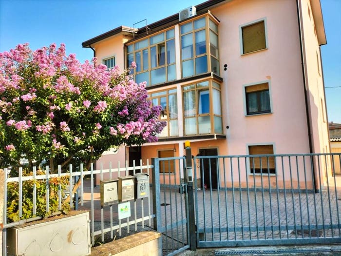 Appartamento trilocale in vendita in Viale Roma, Centro, Ponte dell'Olio