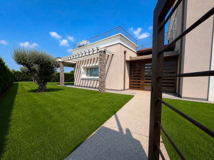 Casa con 5 locali in vendita in Via Italo Calvino, Mairano
