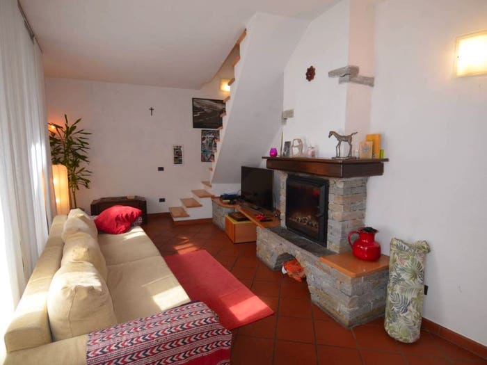 Casa quadrilocale in vendita in Via Pedro Vassena, Sala Al Barro, Galbiate