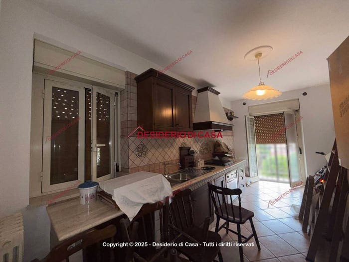 Appartamento trilocale in vendita in Via Dante, Zisa, Palermo