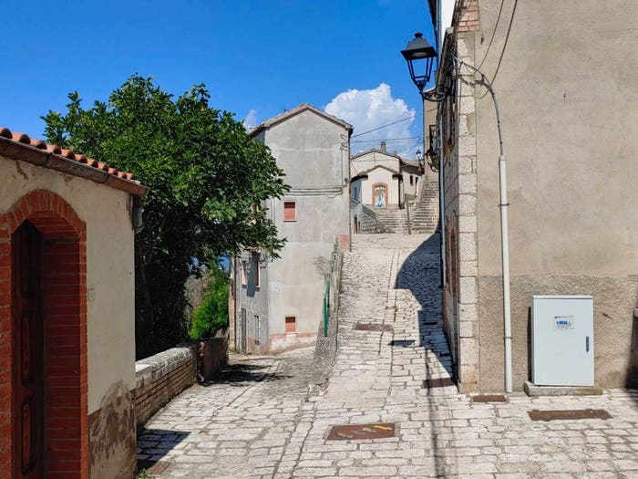 Casa con 5 locali in vendita in Via Giuseppe Garibaldi, Sant'Angelo Limosano