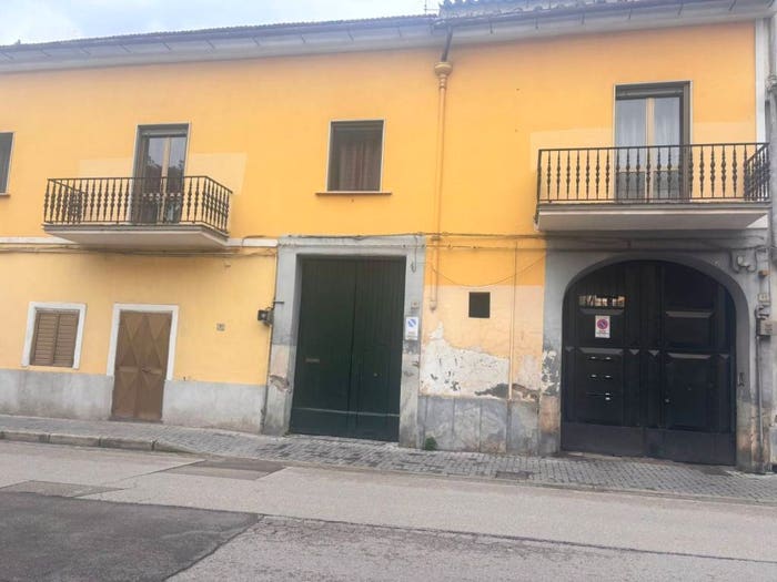 Appartamento trilocale in vendita in Via Michele Camusso, Ercole, Caserta