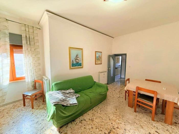 Appartamento bilocale in vendita in Via Armando Diaz, Centro, Nettuno