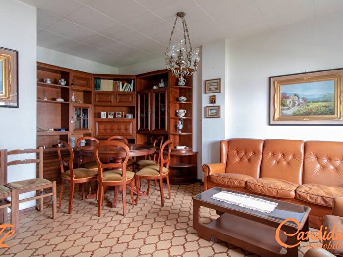 Casa quadrilocale in vendita in Viale della Maina, Centro, Ampezzo