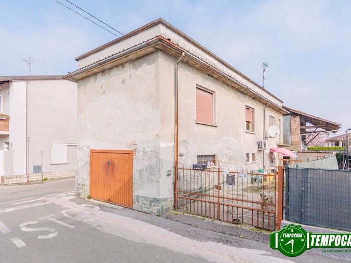 Casa trilocale in vendita in Via Goito, Tre Re Mezzana Corti, Cava Manara