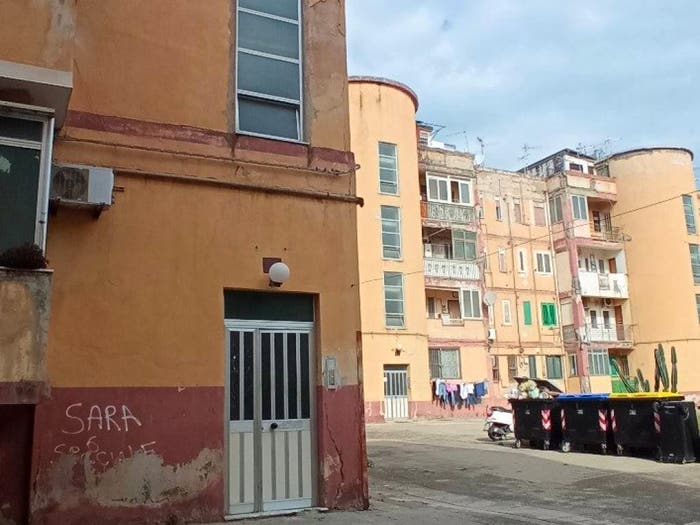 Appartamento bilocale in vendita in Via Marche, Provinciale, Messina