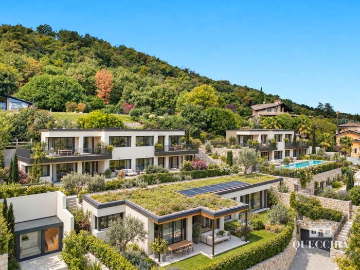 Casa quadrilocale in vendita in Via Sant'Anna, Barcuzzi, Lonato del Garda