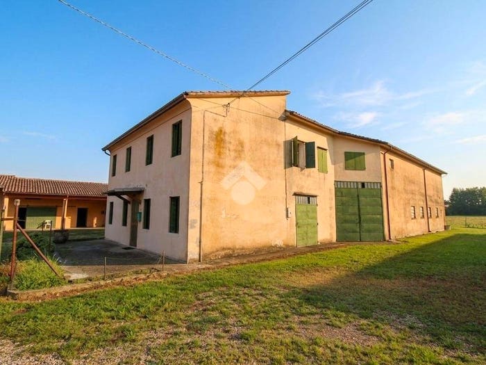 Casa con 6 locali in vendita in Via Vanzo Vecchio, Frazioni di Camisano Vicentino, Camisano Vicentino