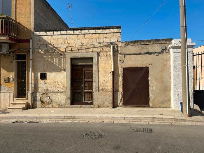 Casa bilocale in vendita in Via Alcide De Gasperi, Centro, Canosa di Puglia