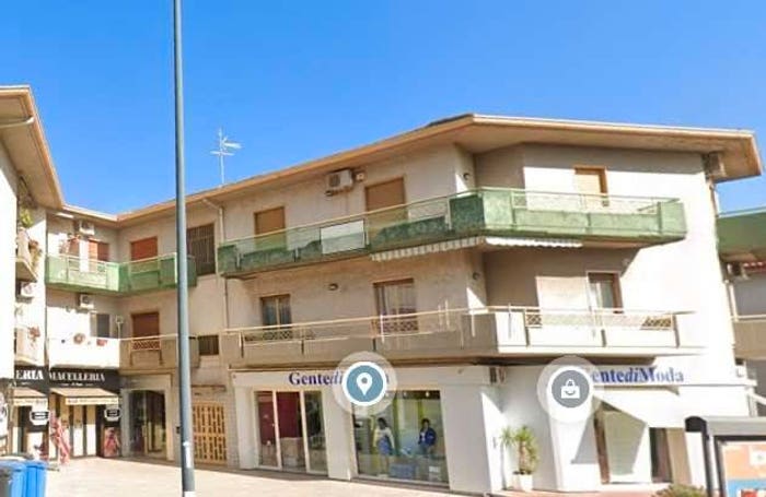 Appartamento con 6 locali in vendita in via Regione Siciliana, Centro, Mascalucia