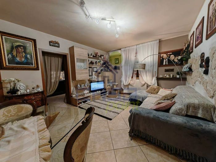 Appartamento trilocale in vendita in Via Ada Negri, Centro, Mairago