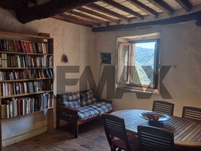 Casa con 5 locali in vendita in Borgo a Mozzano