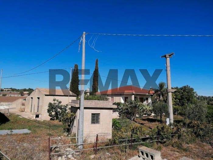 Casa con 6 locali in vendita in Contrada Scorsone, Ispica
