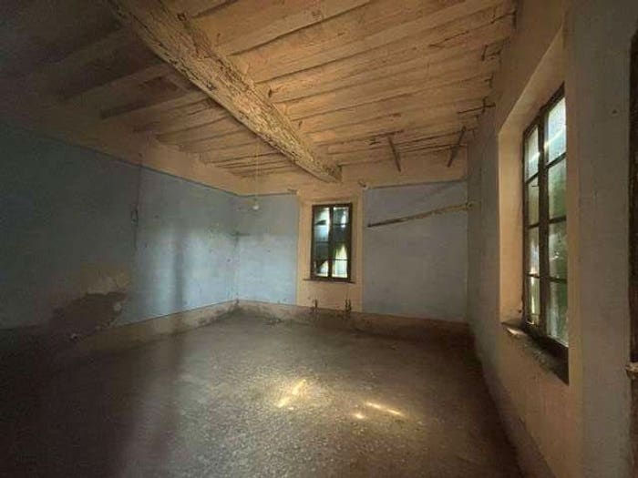 Casa con 6 locali in vendita in Busseto