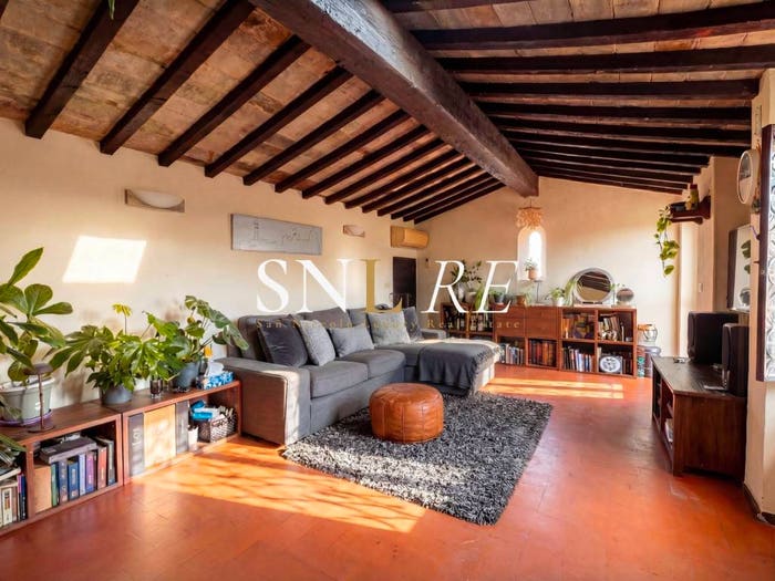 Casa con 6 locali in vendita in Via Maggio, Santo Spirito, Firenze