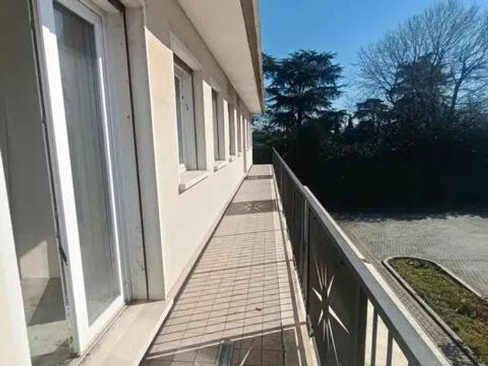 Appartamento con 6 locali in vendita in Via Pescara SNC, Borgo Veneto