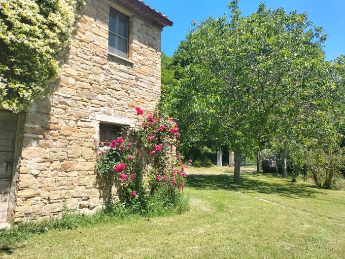 Casa con 6 locali in vendita in Località San Giovanni, Serra San Quirico