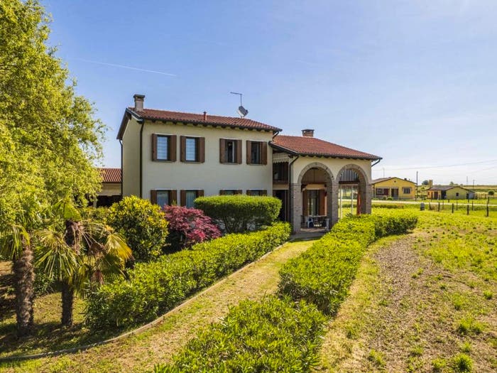 Casa con 5 locali in vendita in Via Botti, Codevigo