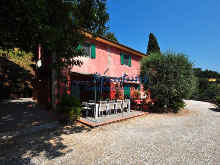Casa con 6 locali in vendita in Via Ciliegiola, Buggiano